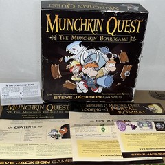 4 In 1 Munchkin Quest + Portal Kombat + Looking For Trouble & Zombies Expansions