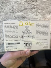 QUIDDLER | The Short Word Game | 2-8 Players | Ages 8 – Adult | 1998 Cannel, LLC