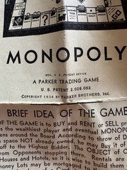 monopoly board game the classic edition USA Vintage Classic Parker Brothers