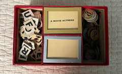 Vintage 1941 Treasure Hunt Game – Original Box – Pieces of Eight CARDBOARD