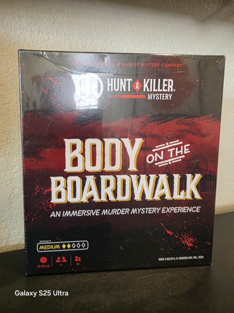 Hunt A Killer Body on the Boardwalk Immersive Murder Mystery Game Complete 2020