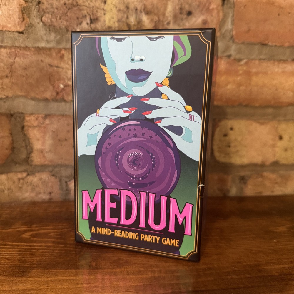 Medium A Mind Reading Party Game by Greater Than Games New in Box Ages 14+