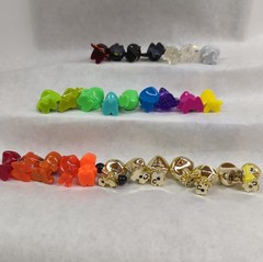 Gogos Crazy Bones Evolution Lot Of 28 Mixed Lot Various Characters and Colors