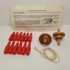 Vintage Carrom Skittles Spin Top Bowling Game Complete With 2 Tops 12 Pins #401