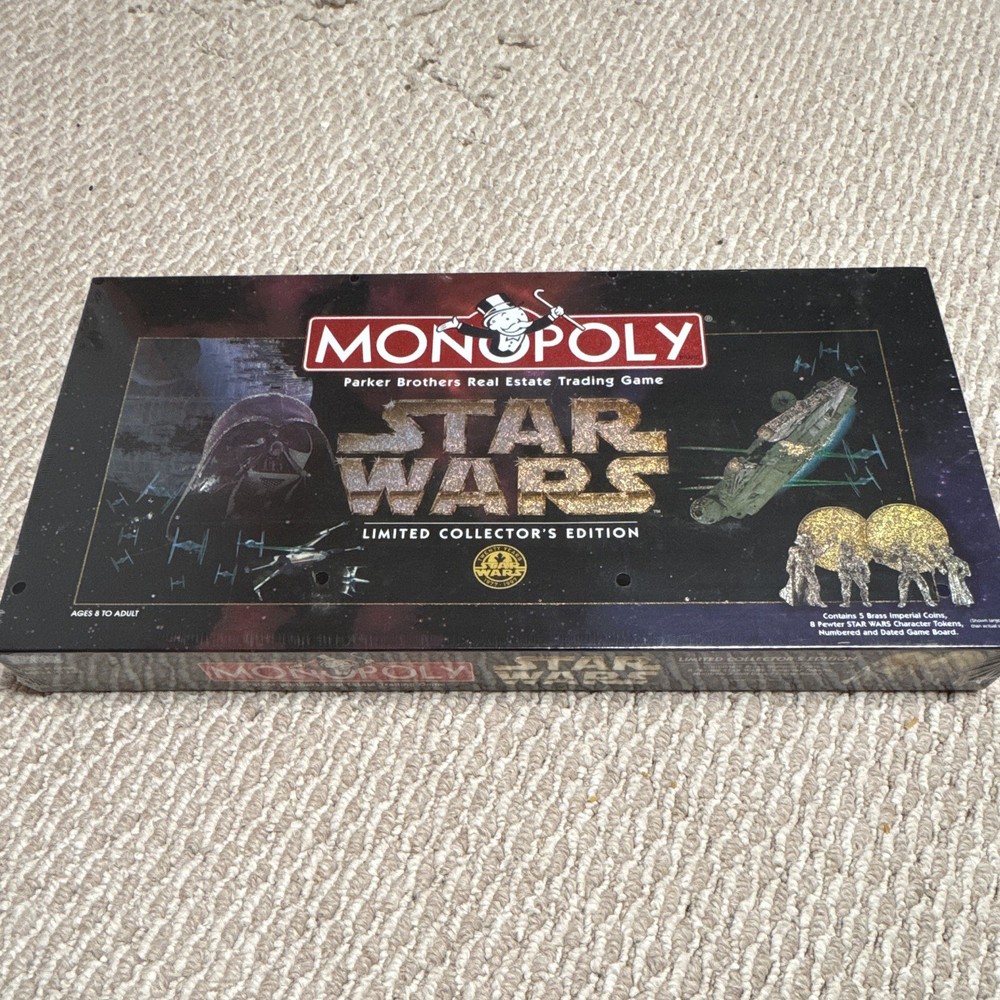 Parker Brothers Star Wars Monopoly Limited Collector’s Edition Board Game 2+P