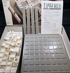 Up Words Milton Bradley 1988 3 Dimensional Board Game – ‎4312 Complete In Box