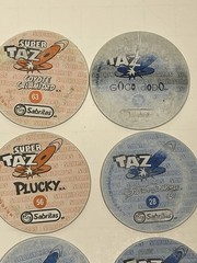 Vintage Set Of “40” LOONEY TUNES HOLOGRAPHIC TAZOS (POGS) /SABRITAS MEXICO 1994