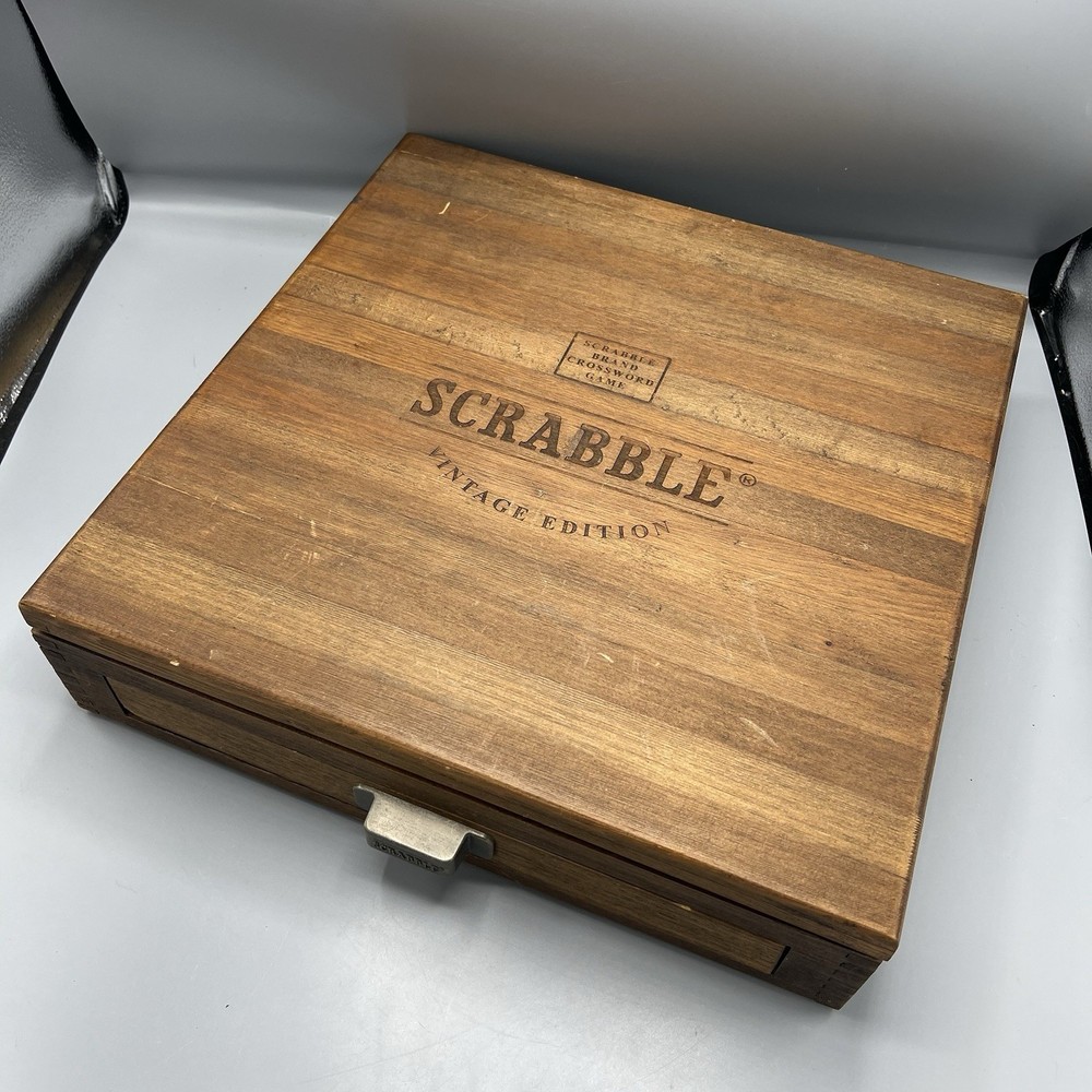 Scrabble Deluxe Edition w/ Rotating Wooden Game Board Turntable Lazy Susan 2012
