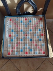 Deluxe Selchow&Richter Turntable Scrabble Game Complete 100 Tiles 4 Trays Pins