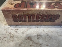 Pirates of the Caribbean Battleship Game – Disney Parks Exclusive Edition