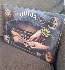 Hasbro Gaming Ouija Board Exclusive Edition Wood Planchette New Sealed