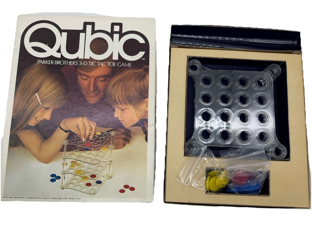 Vintage 1972 QUBIC Parker Brothers 3-D Tic Tac Toe Game #401 – Complete!