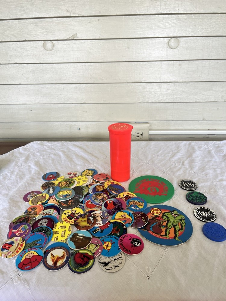 90 ’s POG Collection – Lot of 90 POGs w Four Slammers 2 Playboards