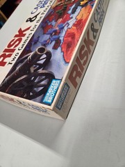 VGC Risk and Castle Risk Board Game 1990 Vintage 2 In 1 Parker Brothers Complete