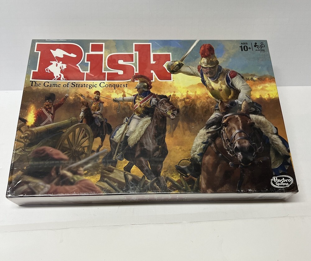 NEW 2015 HASBRO RISK THE GAME OF STRATEGIC CONQUEST BOARD GAME