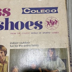 Vintage 1971 Coleco ring Toss and horseshoe game