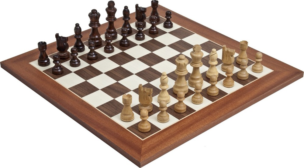 Chess Competition Tournament Style Complete Chessmen & Board from Spain