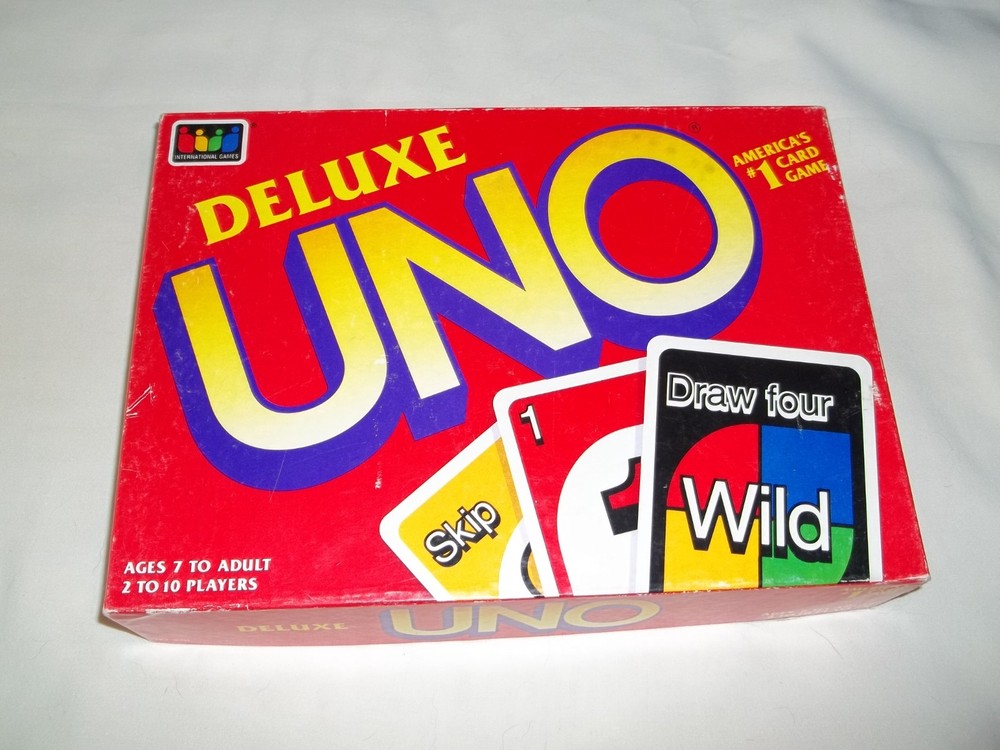 Deluxe UNO International Games 1991 Complete with tray cards score pad