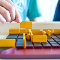 Quoridor: Beautiful Wooden Game for Ages 8+ | Perfect for Game Nights and Gifts