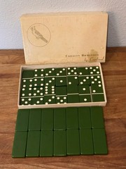 1940s Catalina Dominoes by Cardinal GREEN No. 500 With Original Box. Very Nice
