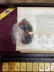 Vintage Bakelite Enrobed Mahjong Set MET Games Complete Extra Tiles Rare Butters