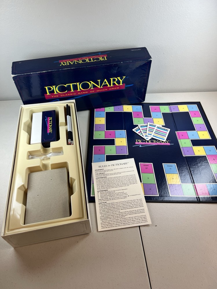 Vintage PICTIONARY 1993 Classic Board Game of Quick Draw Ships Complete