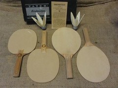 Vintage Birdmitten Set RARE Antique Table Tennis Indoor Game Bird Mitten 8100