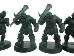 HeroQuest: 8x ORC Minis & Card NEW!!