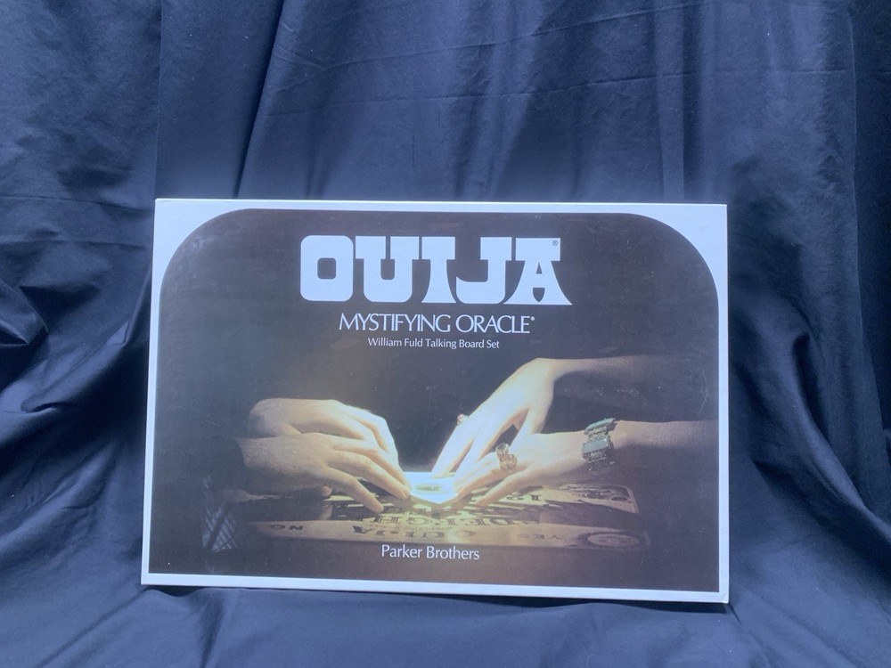 Vintage 1972 Ouija Mystifying Oracle William Fuld Board Parker Brothers Game