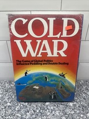 VG Victory Games 1984 : COLD WAR game – Game of Global Politics (SEALED)