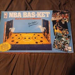 Vintage 1988 Cadaco NBA Bas-Ket Real Basketball in Miniature Game No. 267