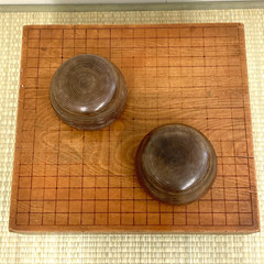 Japanese Vintage Goban Go Board Set with Legs Igo Stones Complete Antique Japan