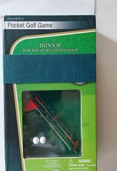 Indoor Pocket Golf Game Mini Golf Course Golf Balls Golf Club and Flag NIB