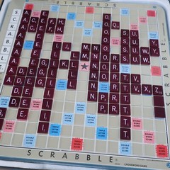 Vintage 1982 Scrabble Deluxe Turntable Board Game Wooden Tiles Complete