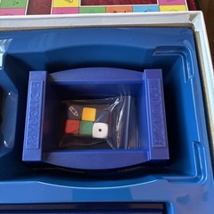 Pictionary The Game of Quick Draw Hasbro 2000 NIB Get Together Games-Mint cond.