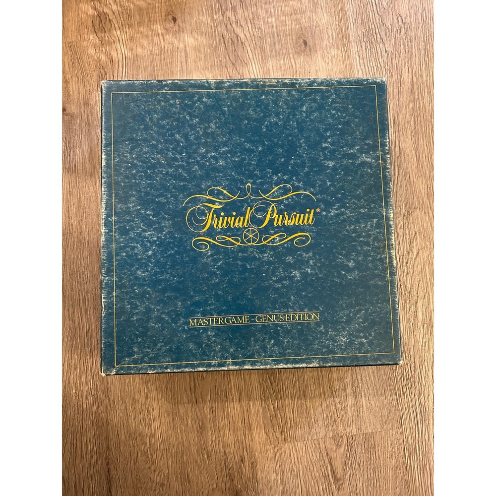 Trivial Pursuit Master Game Genus Edition Unisex OS Blue Good Vintage 1984 Board