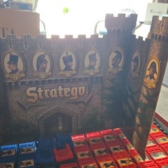 Milton Bradley Stratego Board Game Complete 2P 8+ 1996 80 Pieces MPN 4714
