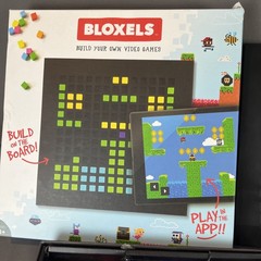 BLOXELS: Build Your Own Video Games Board Game Mattel 2016 Pixel Press