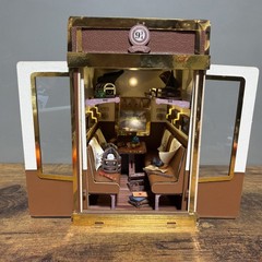 DIY Book Nook Kit Miniature Infinity Train Cabin 3D Puzzle Tonecheer – Harry P.