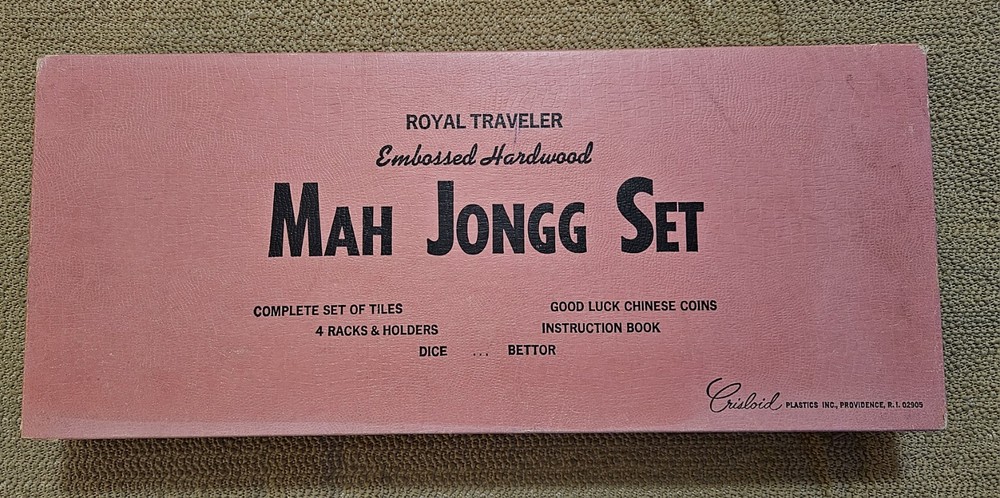Crisloid ROYAL TRAVELER EMBOSSED HARDWOOD MAH JONGG Set Model #470 162 TILES