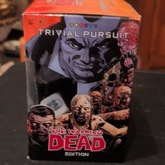 USAopoly Trivial Pursuit The Walking Dead Edition Trivia Card Game 2016 18+ 2+