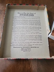 Anagrams Word Game Selchow & Righter Early Edition Thick Cardboard Tiles