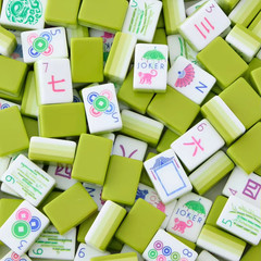 160 American Mahjong Tiles 4-Layer Acrylic Apple Green Theme Engraved Set