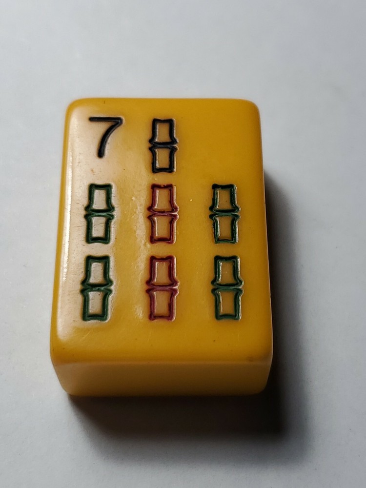 VINTAGE MAH JONG TILES CHINESE BAKELITE 1 1/4″ tall 7/8″ wide 1/2″ thick