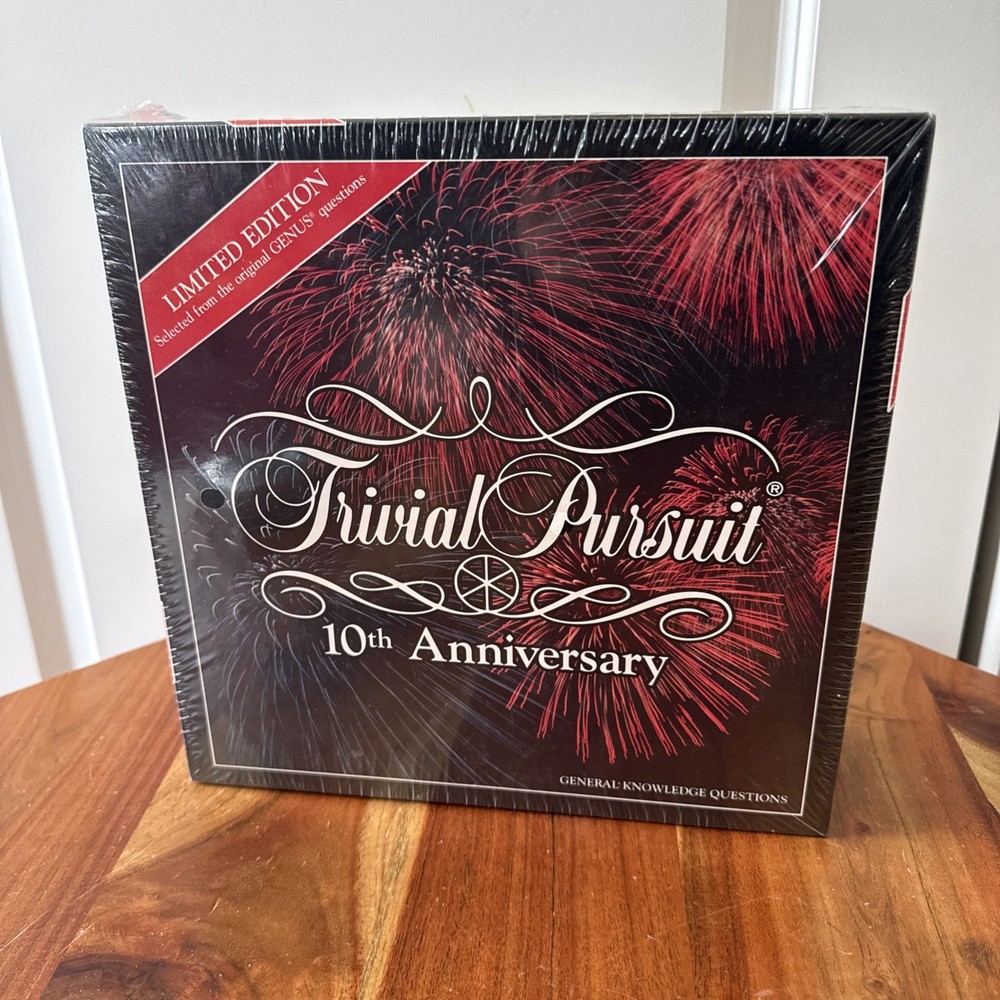Brand New Sealed Vintage Trivial Pursuit 10th Anniversary Board Game 1992