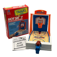 Milton Bradley Travel Games 1992 Hot Shot Basketball Complete Tested Works