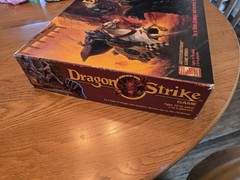 1993 TSR Dungeons & Dragons Dragon Strike Board Game VHS 100% Complete Vintage