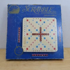 Vintage 1982 Scrabble Deluxe Turntable Board Game Wooden Tiles Complete