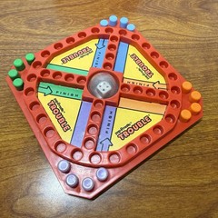 Pop-o-Matic Travel Trouble Game 1986 – 4704 Milton Bradley Vintage
