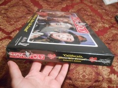 MONOPOLY I Love Lucy California Here We Come Board Game (has 6 collector tokens)